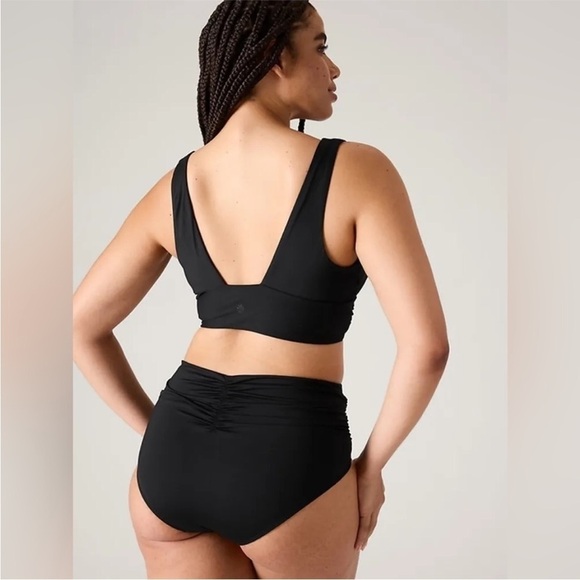 NWT! Athleta Black Horizon Bikini Top A-C - Size Small 💙 - Picture 6 of 8